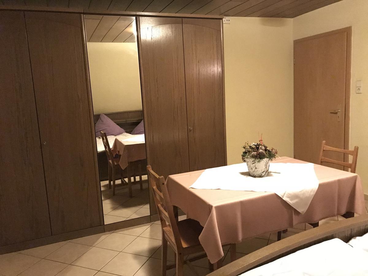 Gasthaus Hirschberg Hotel Ludwigsburg Luaran gambar